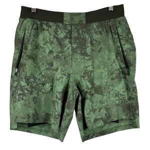 Lululemon License to Train Lined Short 7" Green Camo Men's Size Medium EUC